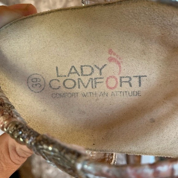 Multi-Color‎ Beaded Sandals - Picture 7 of 9